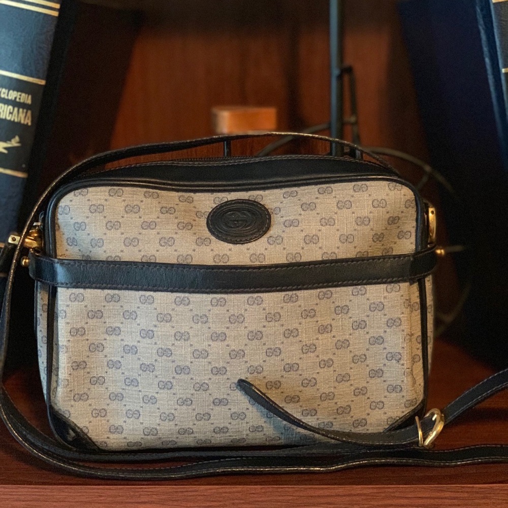Navy Gucci crossbody